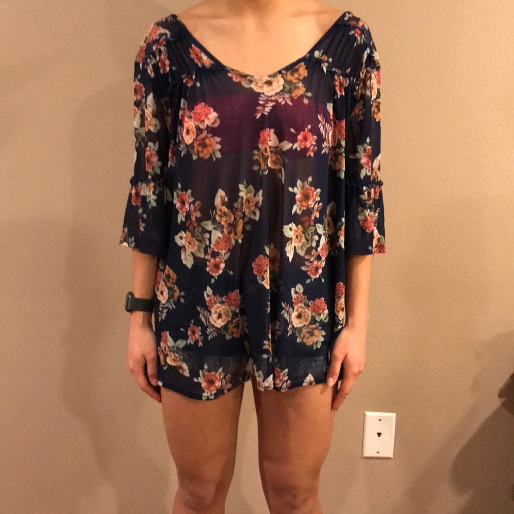 Flower top - Picture 4 of 4